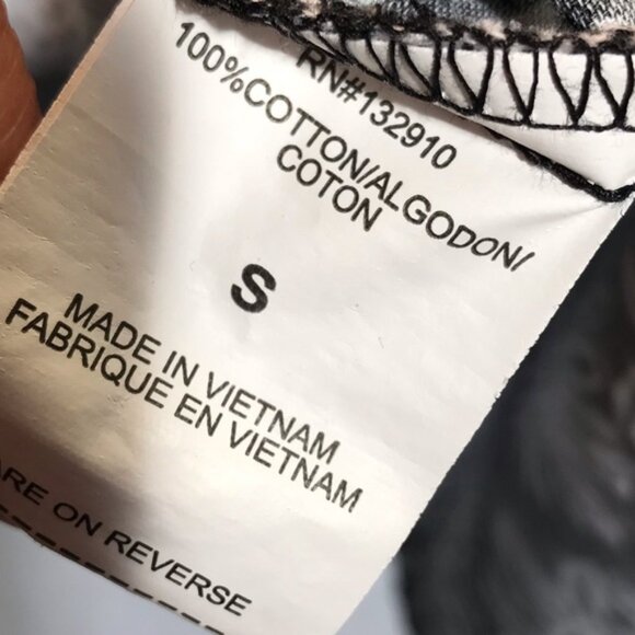 Crocs Medical Apparel Scrubs Floral Cotton Pockets Graphic Top Shirt Tunic Red S - Picture 13 of 16